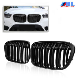 Grille DubbelSpijls Glanzend Zwart BMW X1 F48  bj vanaf 2014.